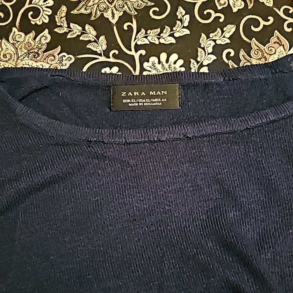 ZARA MEN Navy Blue Round Neck T-Shirt Short Sleeves. Thin Sweater Size XL. - Picture 5 of 5